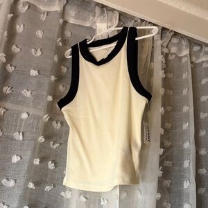 Old Navy Tank Top in Cream and Black
